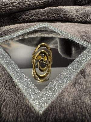 Hypnotic Ring gold