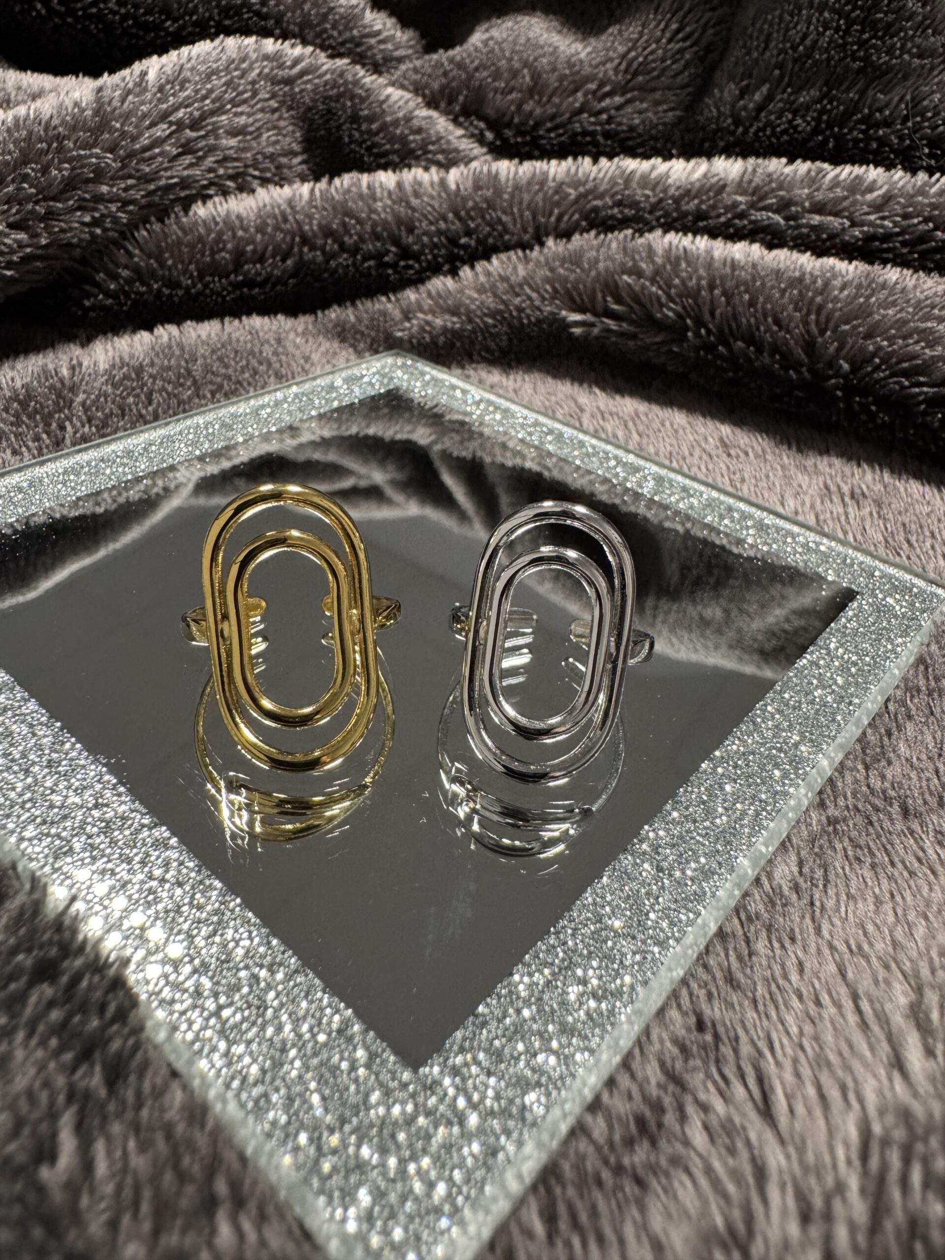 Oval Edit Ring gold / silber