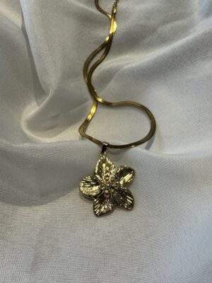 Petal Queen Halskette gold