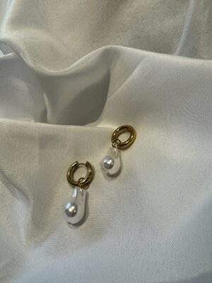 Royal Pearl Hoops gold