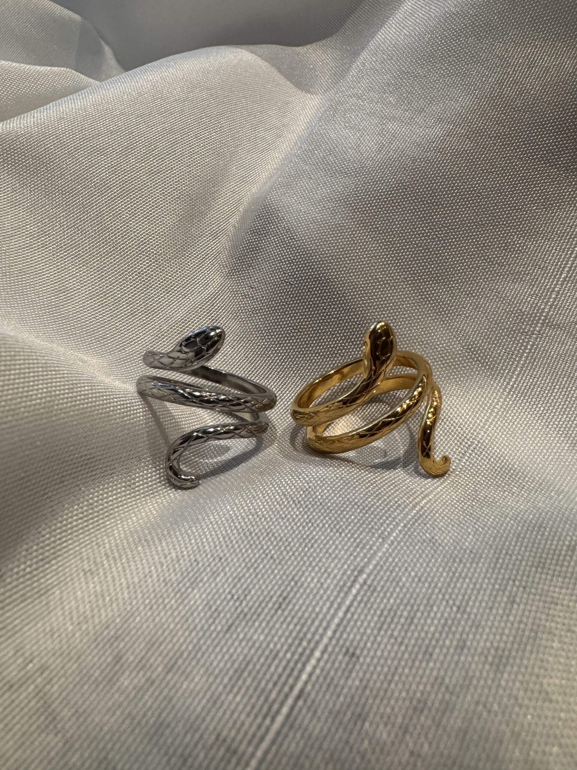 Ophidia Ring gold / silber