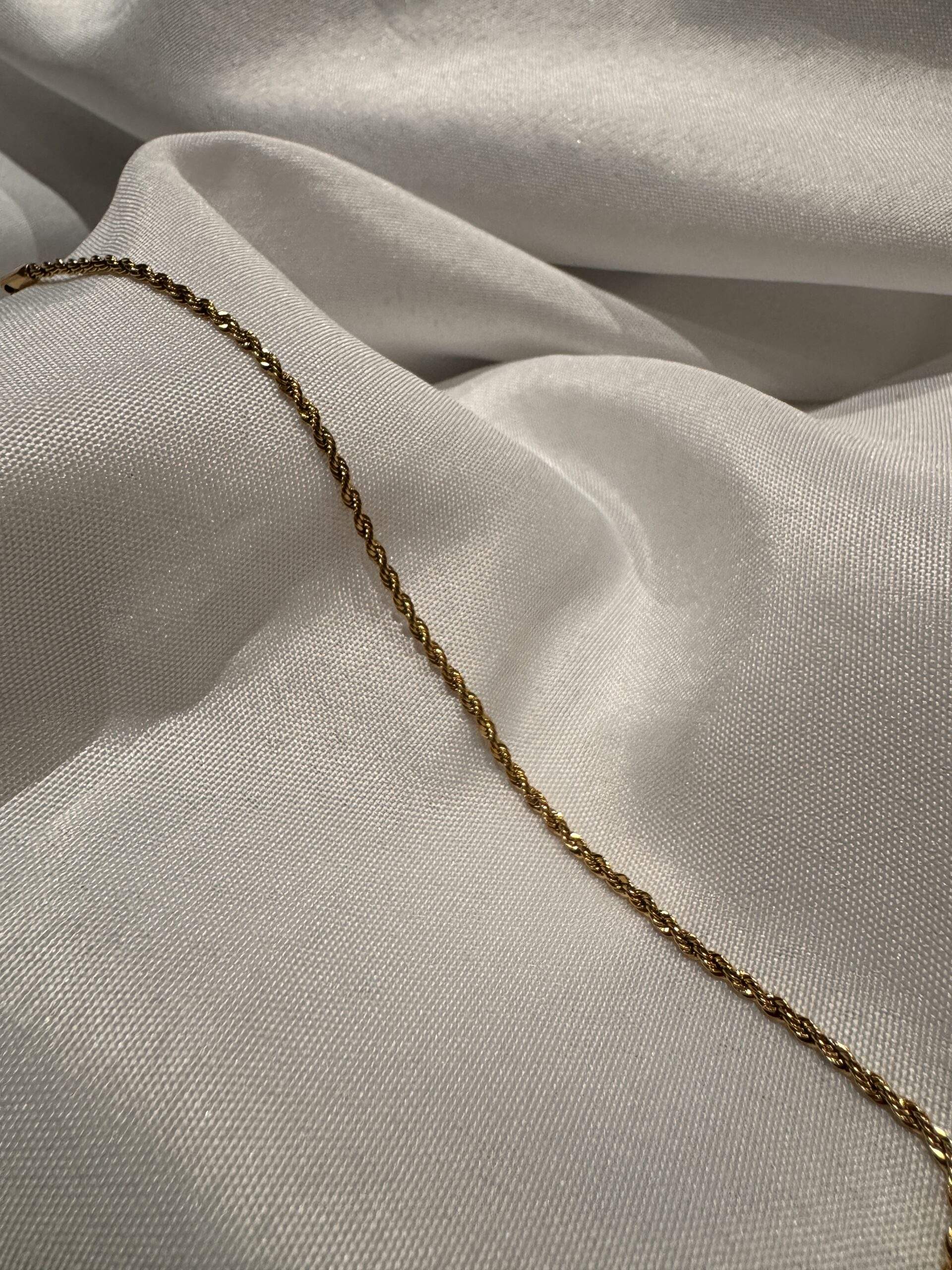 Golden Twist Fußkette gold