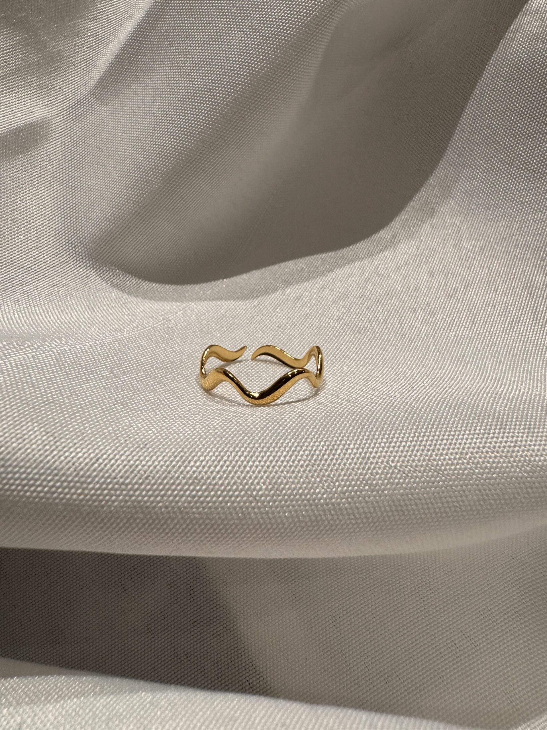 Glowline Ring gold