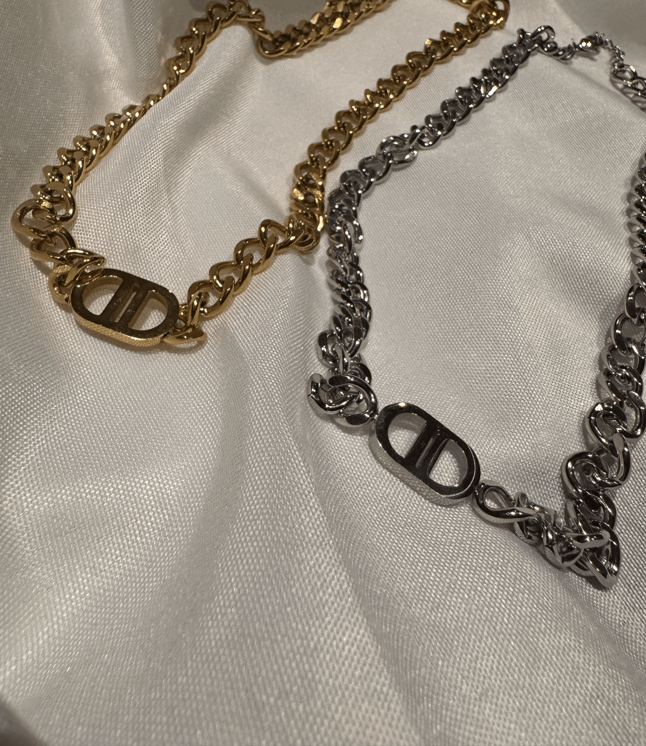 Divine D Halskette gold / silber